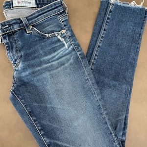 AG Jeans- The Legging Ankle